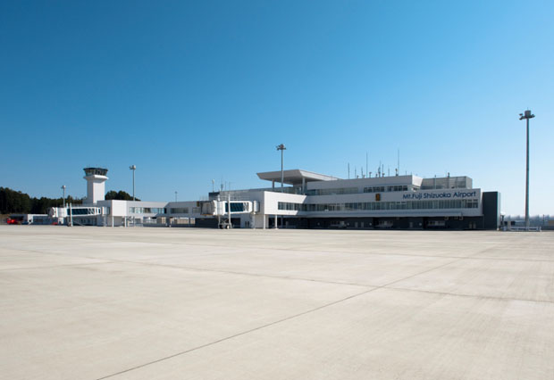 2009.07 - 大云のゴム床材が日本静岡空港に使われまして、開港しました